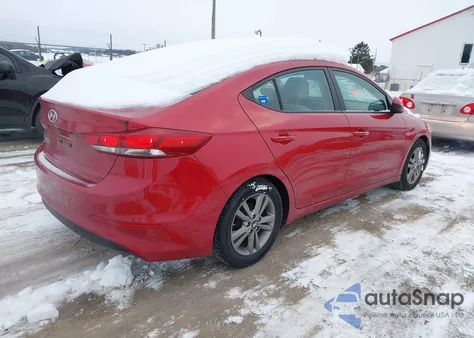 2017 Hyundai Elantra Se z USA, uszkodzony, nr VIN 5NPD84LF2HH123136